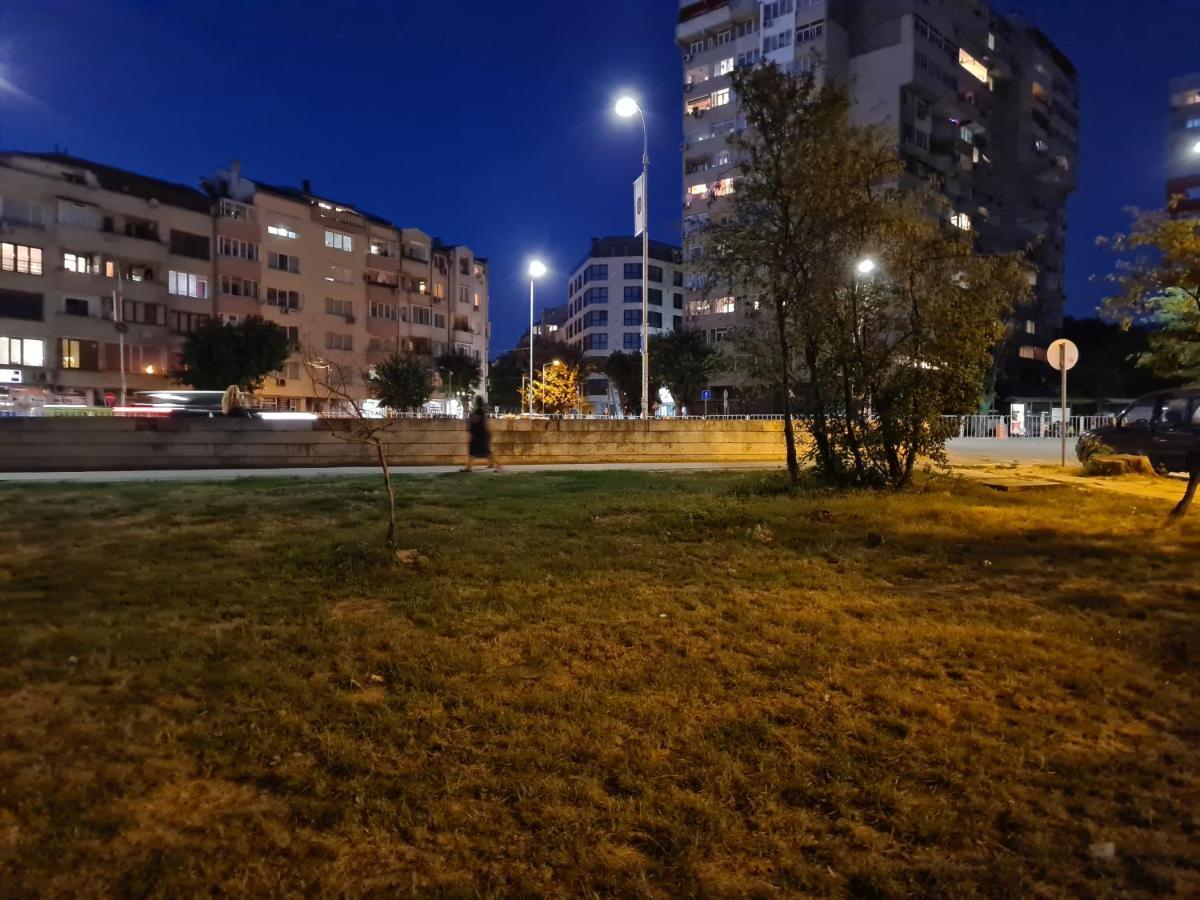 Brand New Luxury Flat In The City Center 瓦爾納 外观 照片